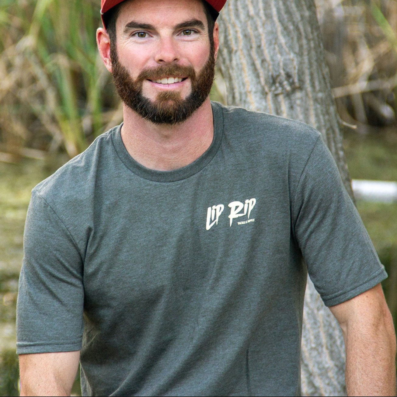 CLASSIC BONEFISH TEE (heathered olive)