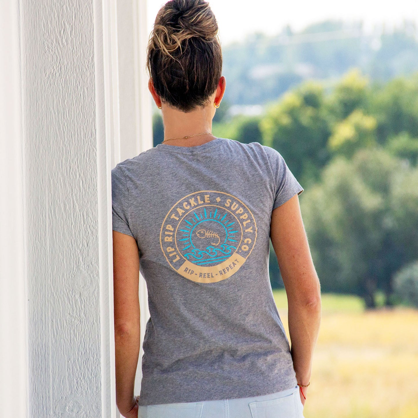 BONEFISH SUNRISE TEE (heathered gray)